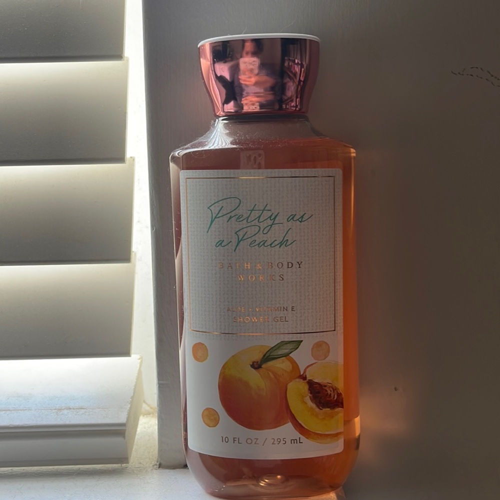pretty as a peach bath and body works shower gel